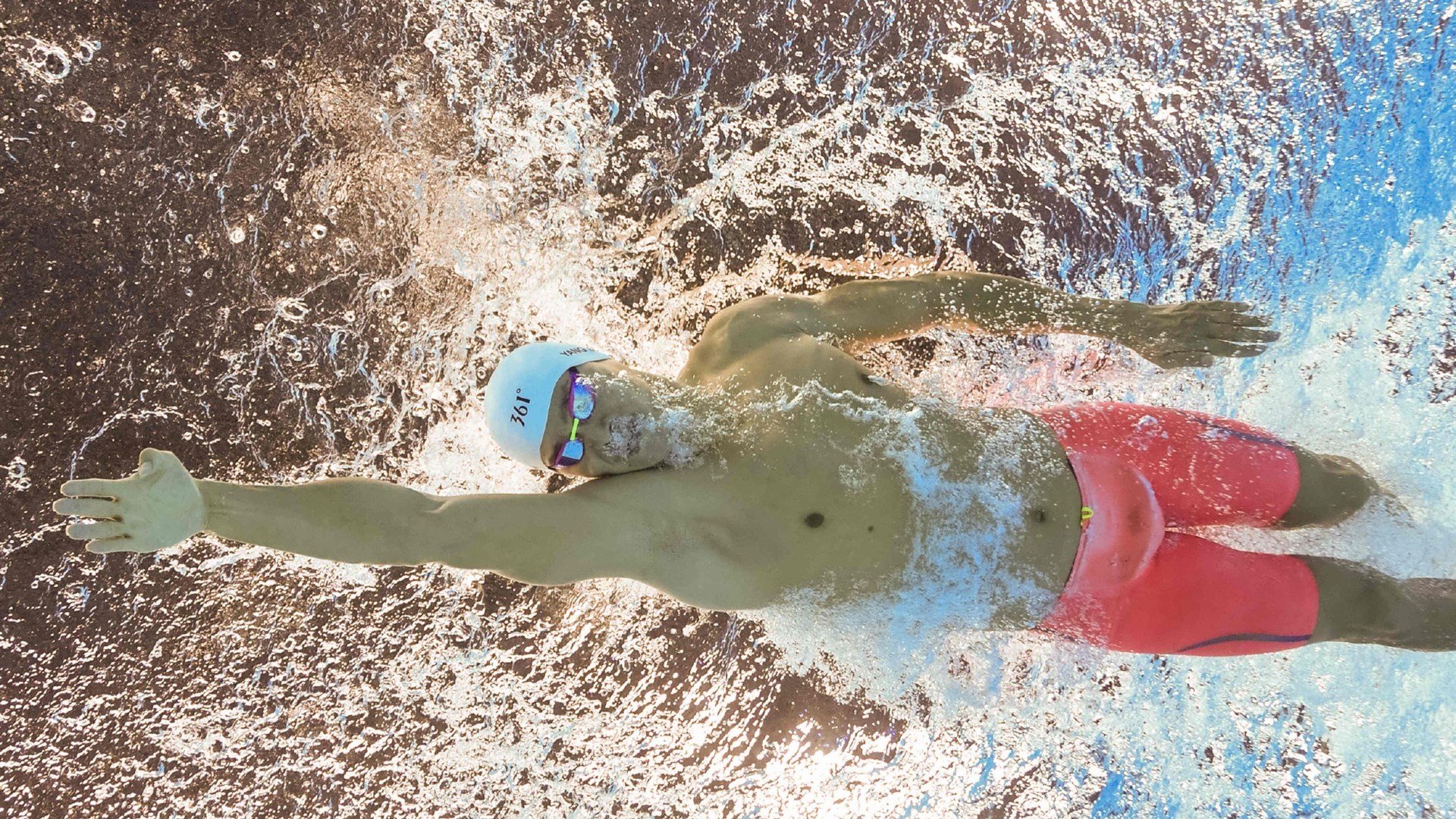 斯诺克国锦赛:吴宜泽逆袭世界第一,强势晋级四强。,斯诺克国际锦标赛冠军