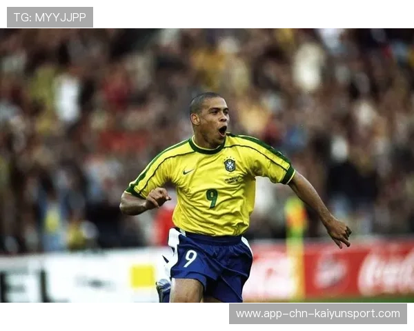 足坛传奇：那些年我们追过的足球明星，10大足球明星