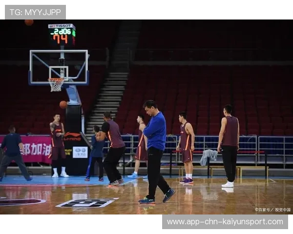 篮球联赛观众互动数字化策略