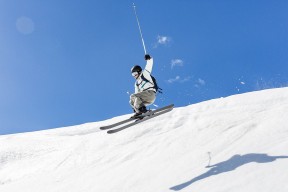 开云体育登入-76人保持火热状态，全力冲击总冠军，76人全队